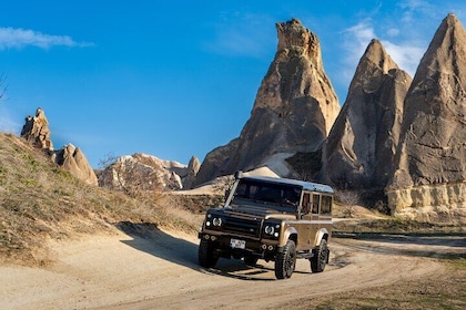 Private Jeep Safari Tour with Licensed Guide