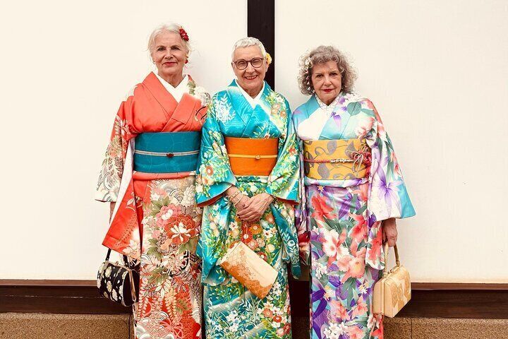 Traditional Kimono Experience in Nagasaki