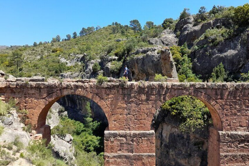 Private Hike to the Roman aqueduct Peña Cortada