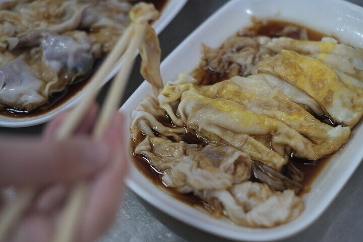 Half-Day Guangzhou Old Town Tour with Food Tasting