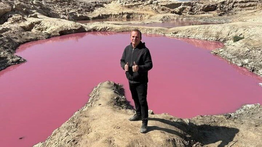 Pink Lake and Salt Beach Private Tour