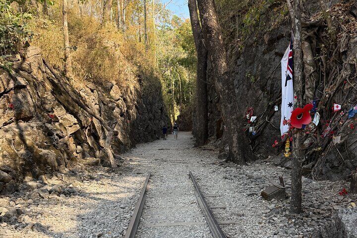 Walk through Hellfire Pass – a solemn and powerful reminder of the resilience and sacrifice of WWII POWs. This trail tells a story the world must never forget