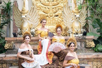 Professional Balinese dress Photoshoot