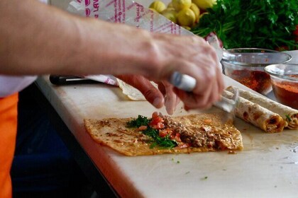 Istanbul Food Tour Ten Tastings and Local Highlights