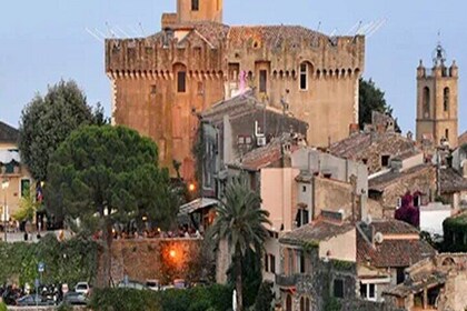 4 Hours Private Tour in Cagnes sur Mer and Nice