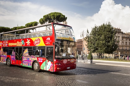 Tour panoramico della città hop-on hop-off di Roma