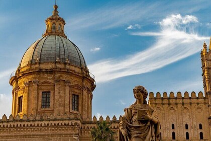 Self-Guided Private Walking Tour in Sicily