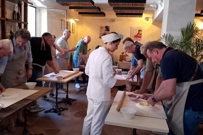 Learn how to make pasta and enjoy lunch in the heart of Bologna