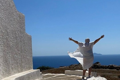 Santorini Horse Riding, Wine Tasting and Authentic Tapas Tour