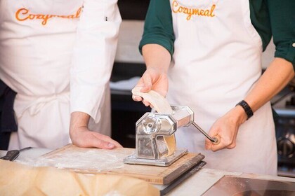 Italian Pasta & Dessert Class in Historic Center (3-Course Meal)