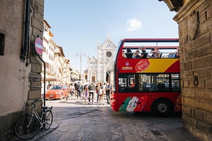 City Sightseeing hop-on, hop-off-bustour door Florence