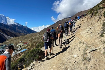 Everest Three Passes Trek 16 Days