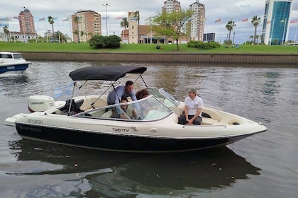 Scenic Tigre Delta Boat Trip with Lunch Option