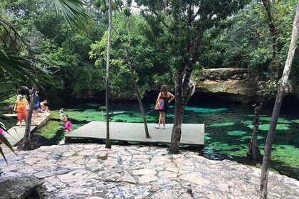 Cenote Azul with Private Roundtrip Transfer