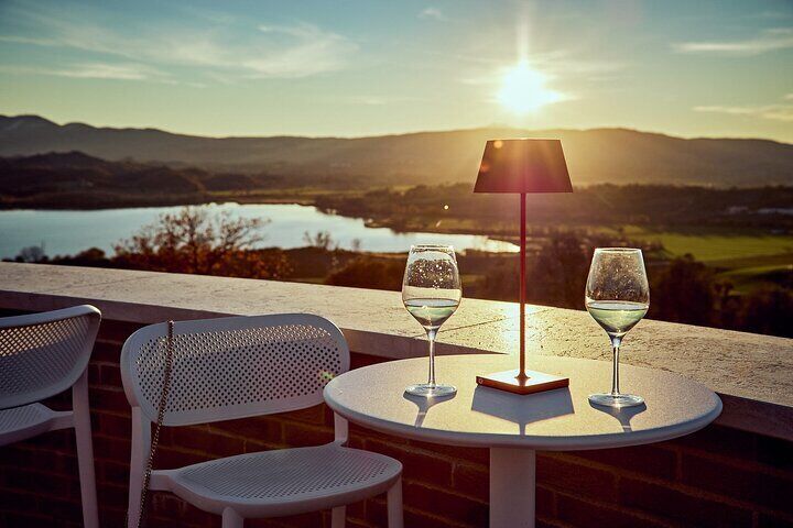 Private Wine Tasting Tour Experience in Perugia