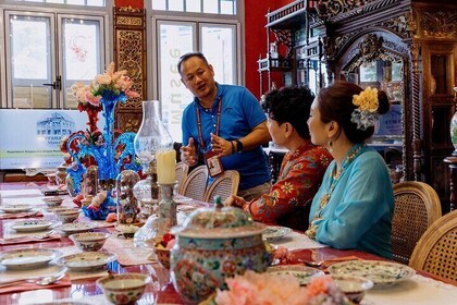 Singapore: Peranakan Walking Tour Through Katong - Joo Chiat