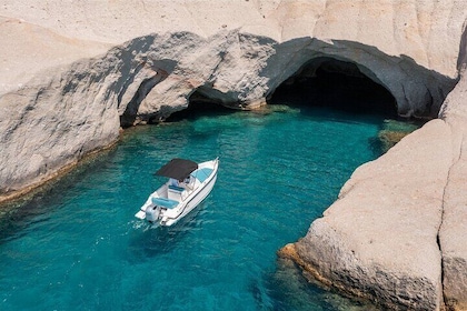 Private Inclusive Boat Adventure Around Milos Island