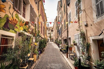 8 Hour Private Day Trip to Marseille from Nice