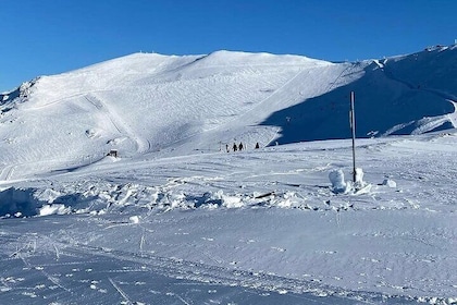 Mount Hutt Scenic Sightseeing Tour with Skiing and Spa Retreat