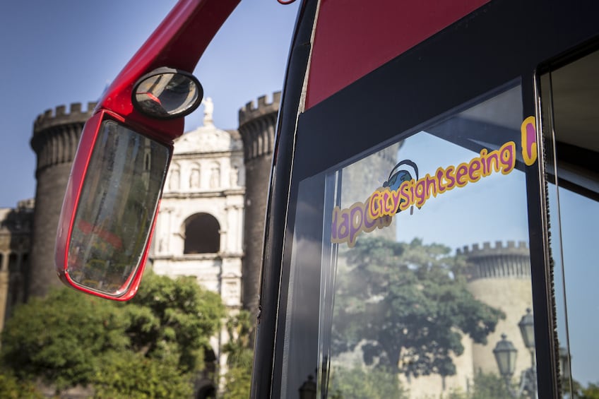 Foto 3 van 10. City Sightseeing Naples Hop-on Hop-off