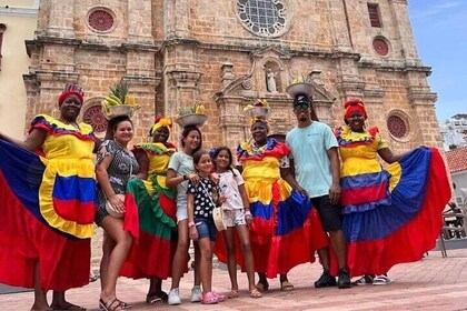 Discover History and Culture with Cartagena Walking Tour