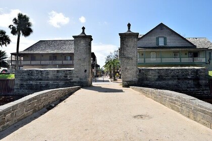 Visite à pied de l'histoire à Saint-Augustin