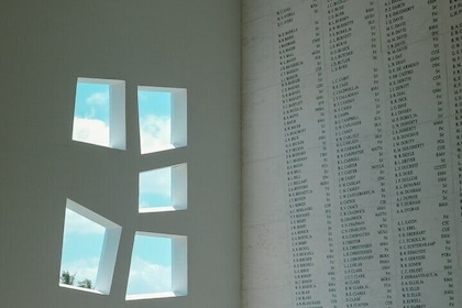 Private 3 Hour Tour of Honolulu with a visit to Pearl Harbour