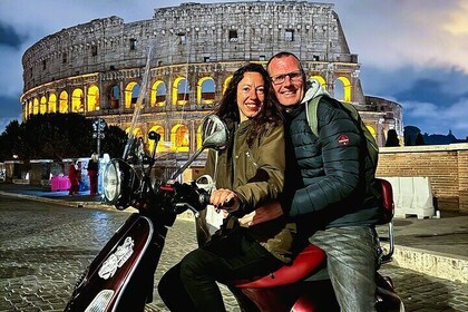 Rome by Night Vespa Ride: Icons of Rome