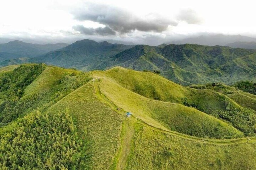 Mt. Pugad Private Hiking and Sightseeing Tour with Transfers