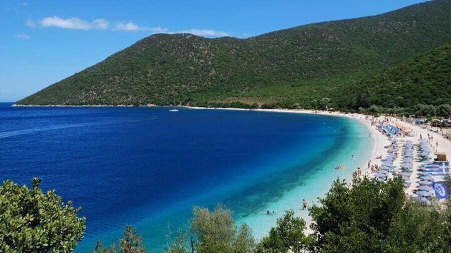 Kefalonia: Melissani, Drogarati, Winery & Captain Corelli’s Beach