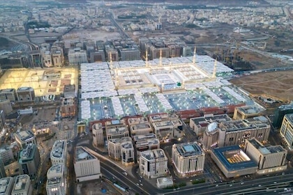 4 Days Medina Guided Tour with Transfers