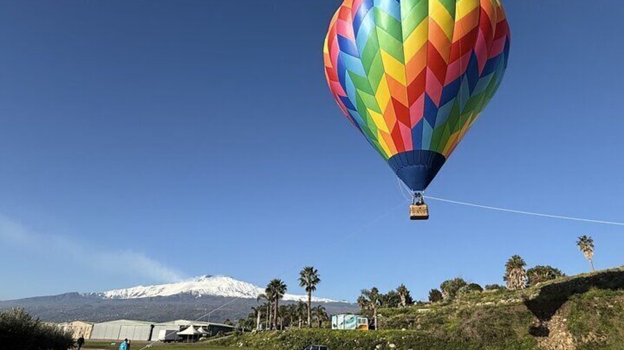 Balloon flight to the center of Sicily or Mount Etna