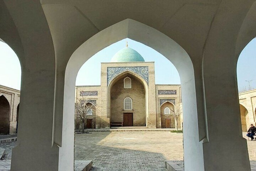 8-Hours Tashkent Local Living and Mahalla Experience Tour