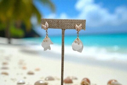 Craft Jewelry In Old Town and Fish Scale Necklace