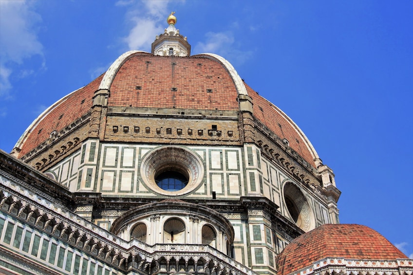 Skip-the-Line Duomo: Priority-Access 30-Minute Guided Tour