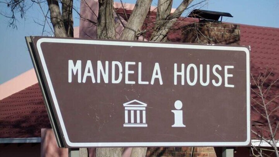 Half-Day Guided Tour of Johannesburg and Soweto Township