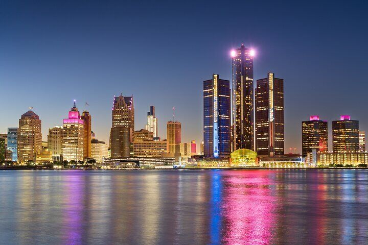 Detroit Art Walk Murals in Motor City