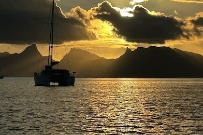 Private sunset in Tahiti - marriage proposal or celebration