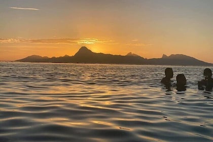 Private sunset in Tahiti - marriage proposal or celebration