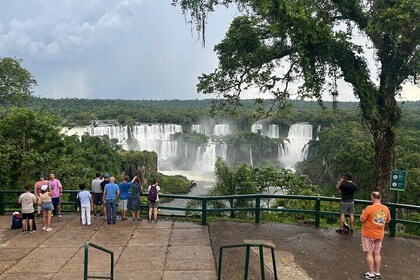 Full day Iguacu Falls Brazil and Argentina on the same day