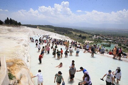 Pamukkale and Salda Lake Guided Tour
