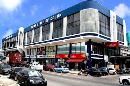 Shopping in the Biggest duty free zone of Las Americas in a day