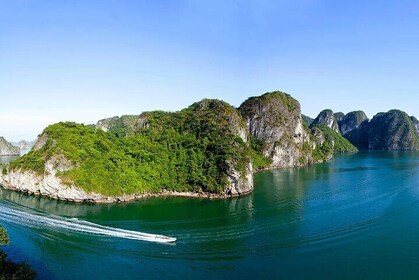 15 Day Vietnam Odyssey Saigon, Hanoi and Hoi An Beach