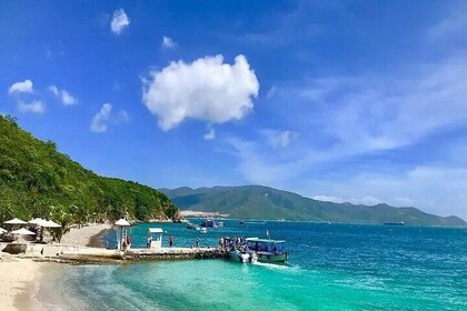 Nha Trang 3 Islands Discovery with Snorkelling and Canoe