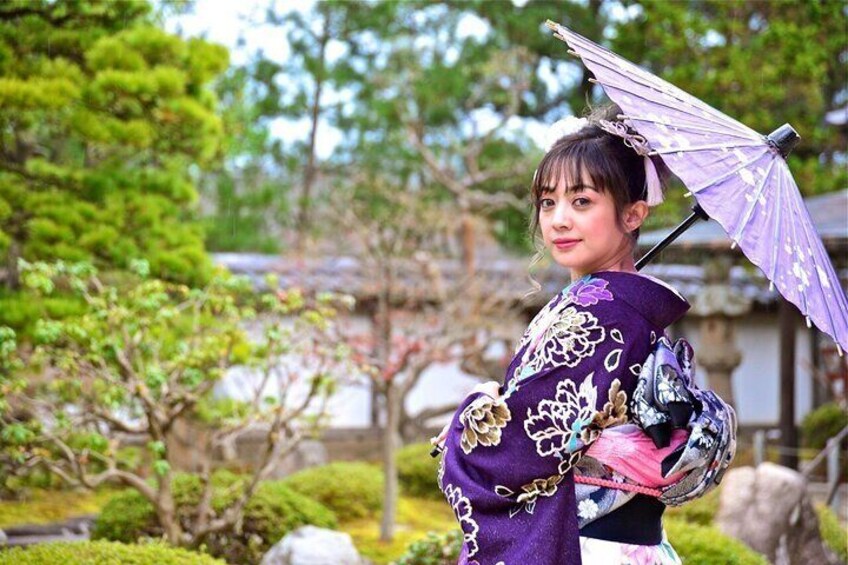 Private Kimono Elegant Experience in the Castle Town of Matsue