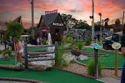 Branson Bigfoot Mini Golf