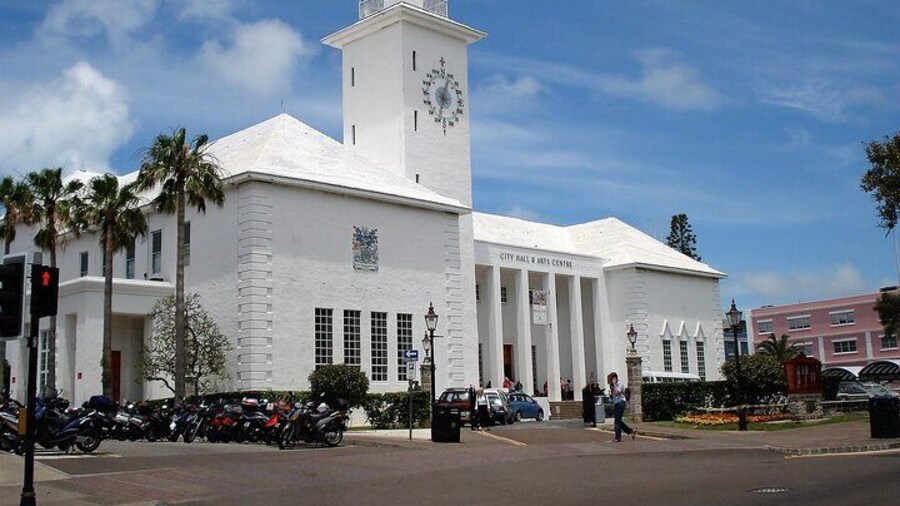 Bermuda City Highlights and Gems Tour