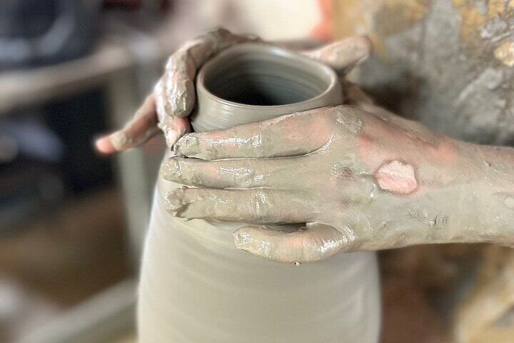 Ceramic workshop in Sardinia. The Art of Lathe