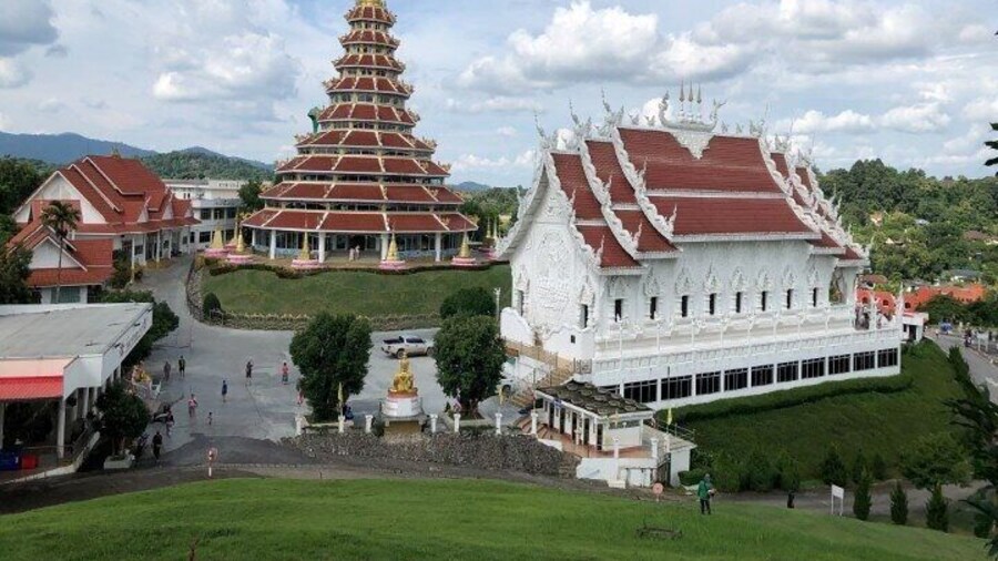 Wat Huay Pla Kang
