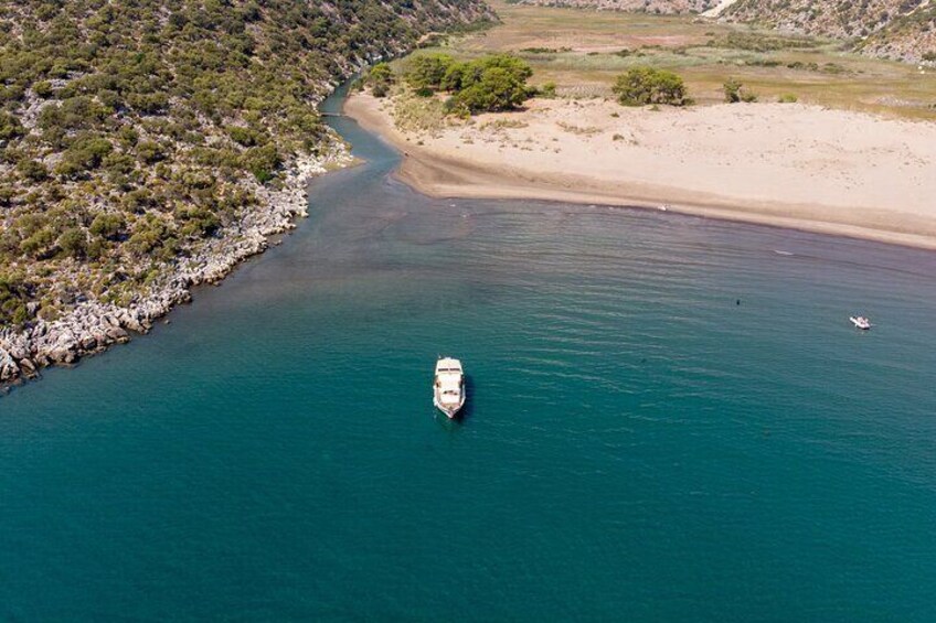 Karamlik Bay